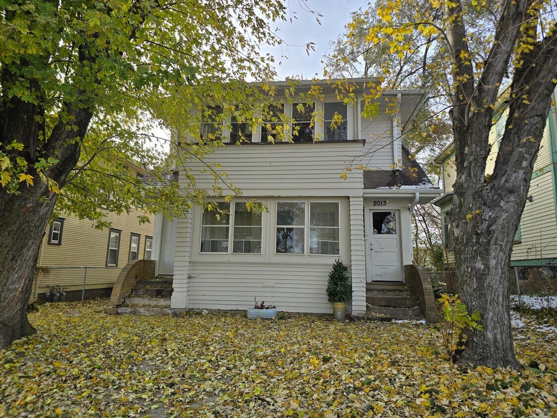 Foto principal - 2011-13 Pierce St