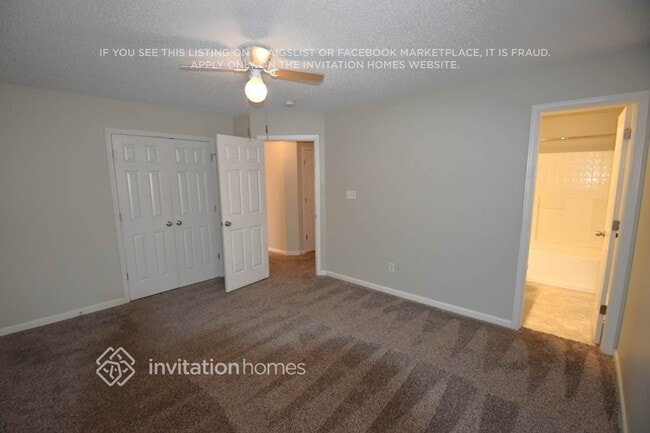 Building Photo - 3033 Rockingham Ct SW