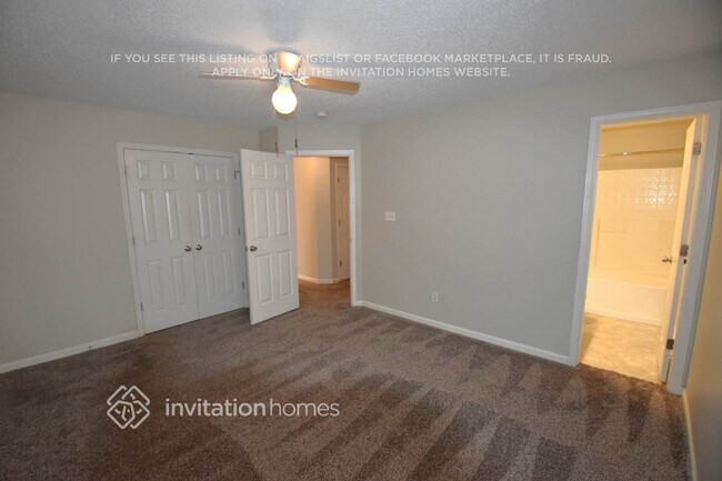 Foto del edificio - 3033 Rockingham Ct SW