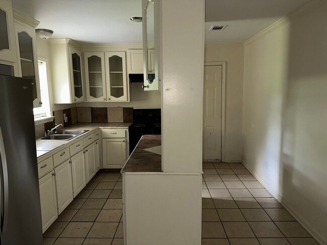 Photo - 1430 Dianne Dr House