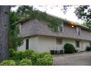 Building Photo - 1641 N Oakland Ave
