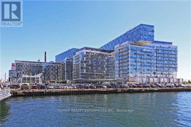Building Photo - 29 Queens Quay E