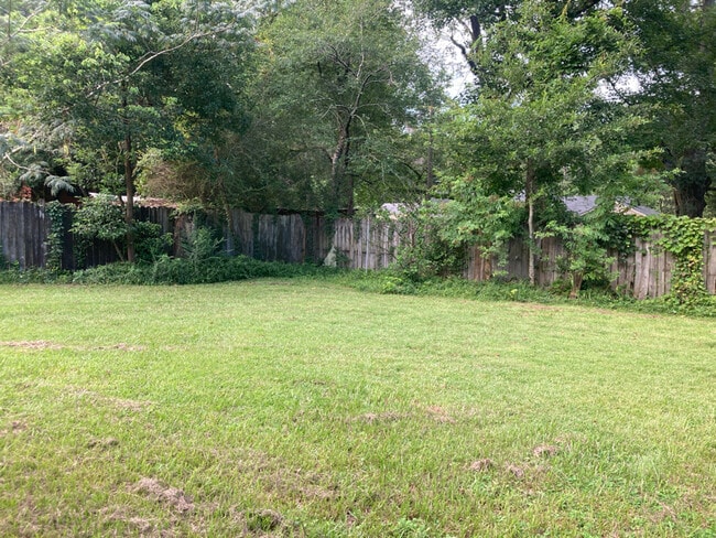 Building Photo - 1279 Carlton Acres W