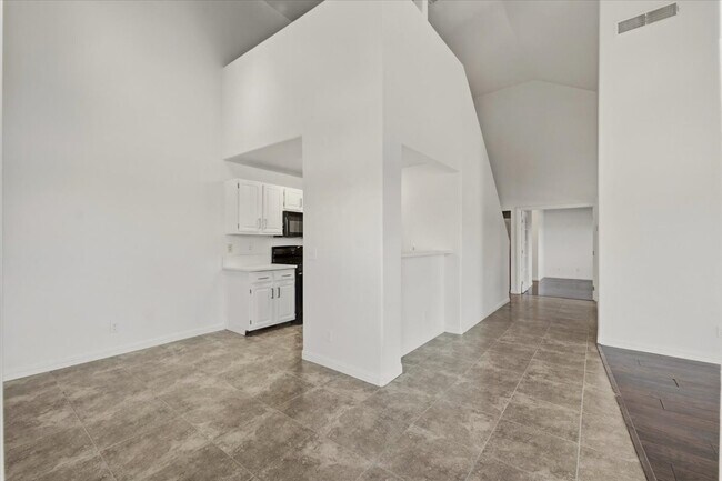 Foto del edificio - 5125 W Reno Ave
