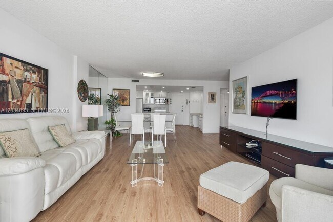 Foto del edificio - 199 Ocean Ln Dr