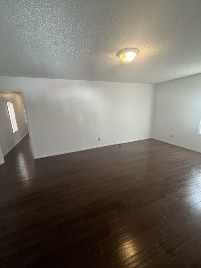 Building Photo - 3543-3549 S George St