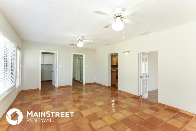 Foto del edificio - 2035 Goldenrod St