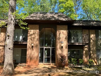 Building Photo - 338 Orchard Trace Ln