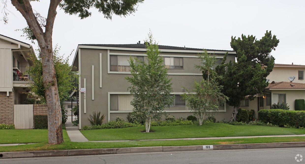 Building Photo - 155 California St