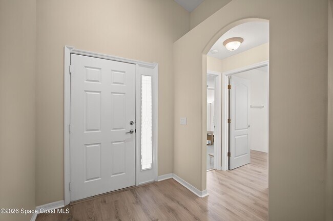 Foto del edificio - 6924 Renshaw Dr