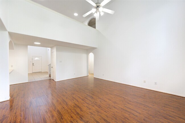 Foto del edificio - 11 E Sage Creek Pl