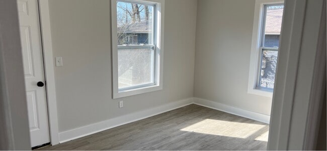 Photo - 2010 Appling St House