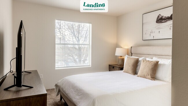 Building Photo - 10600 Cibola Loop NW