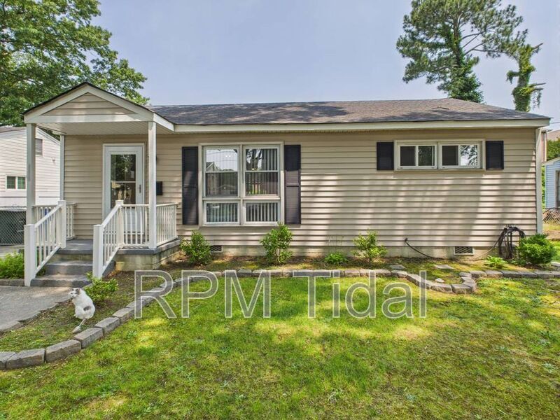 Foto principal - 324 Rogers Ave