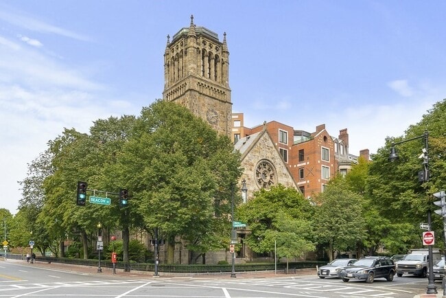 Foto del edificio - 492 Beacon St