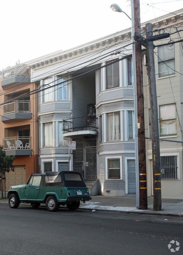 Foto del edificio - 3011-3015 23rd St
