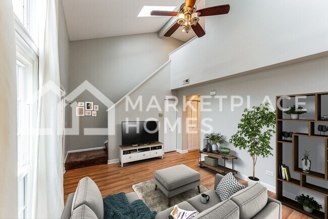 Building Photo - 3621 Linden Dr