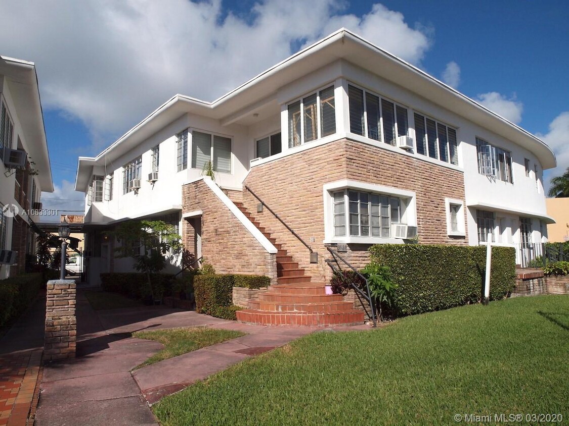 Primary Photo - 3920 Garden Ave