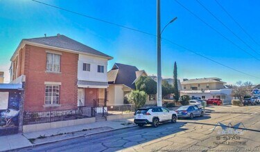 Building Photo - 1526 Yandell Dr