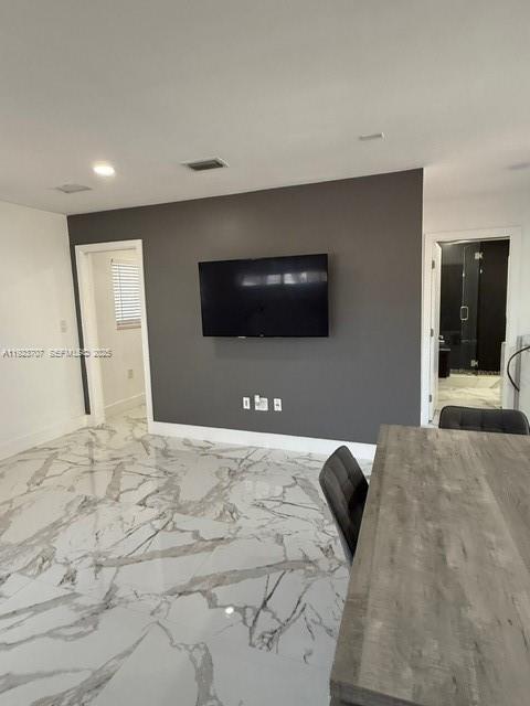 Foto del edificio - 2430 SW 22nd Terrace