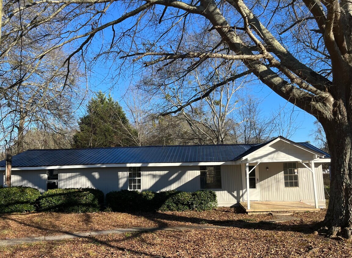 Primary Photo - 2225 Glenn Jackson Rd
