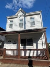 Building Photo - 179 Amabell St