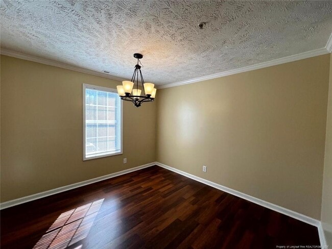Foto del edificio - 372 Bubble Creek Ct
