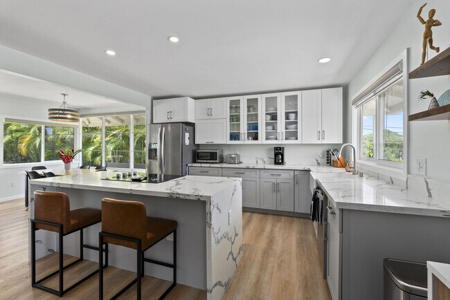 Building Photo - Hale Alapi'i Lanikai Getaway w/ Studio, Near Beach