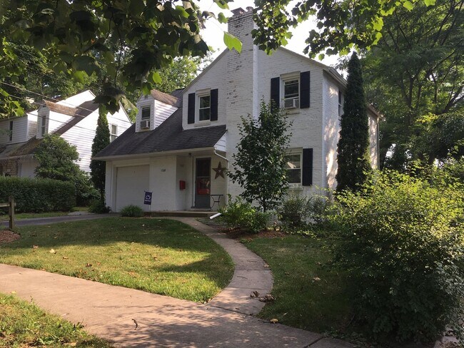 Foto del edificio - Furnished Single-Family in State College - Short-Term Possible