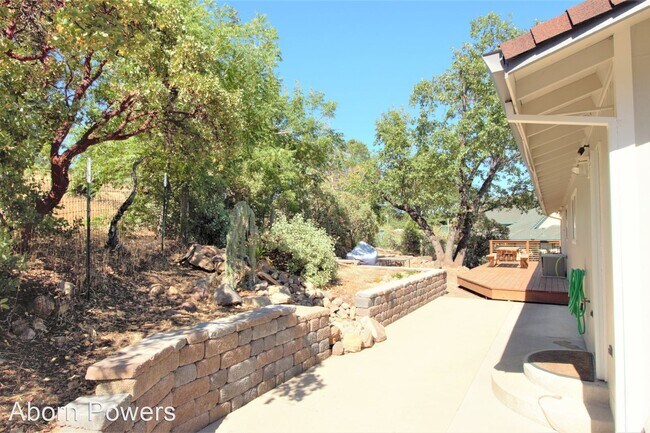 Building Photo - 2 br, 2 bath House - 4130 Pearl Road