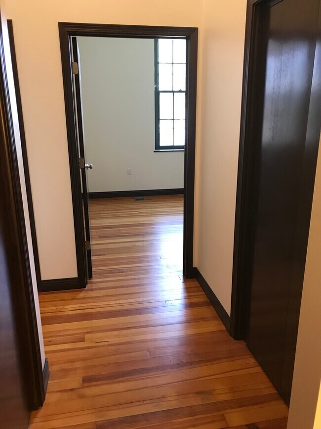 Foto del edificio - Ellis Urban Lofts