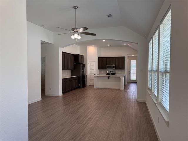 Building Photo - 2411 Doncaster Dr