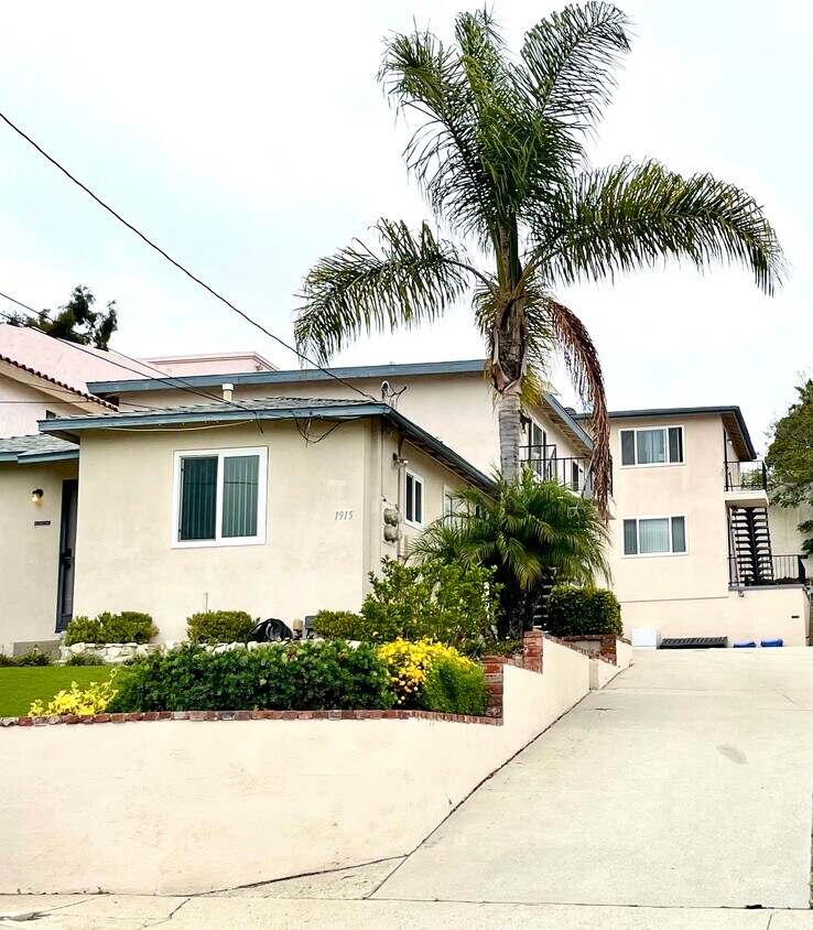 Foto principal - 1915 Ruhland Ave