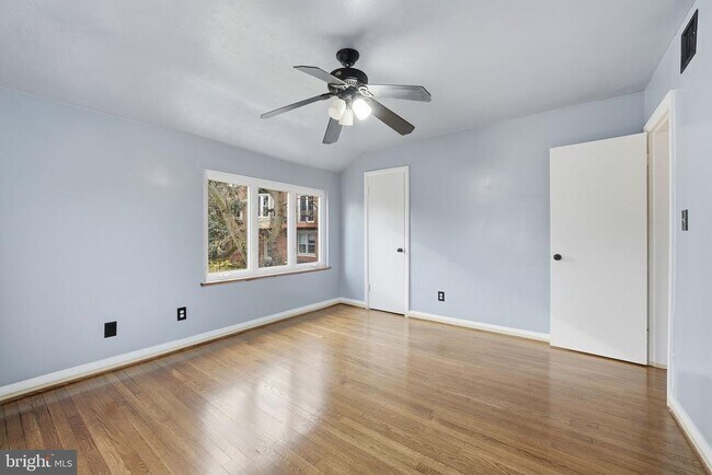 Foto del edificio - 2030 N Quinn St