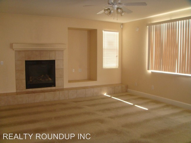 Building Photo - 6300 Monvalle Ct