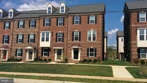 Primary Photo - 4 br, 3 bath Townhome - 3633 Urbana Pike