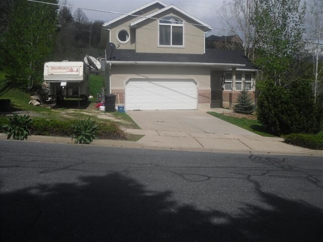 Building Photo - 5930 Highland Dr