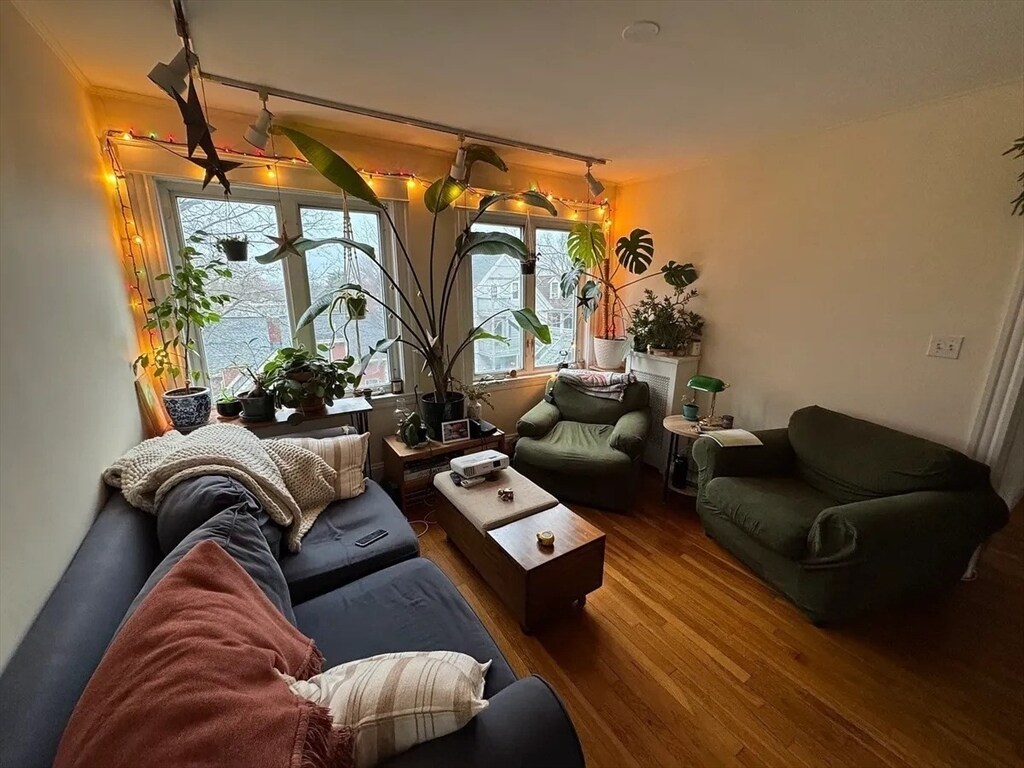 Foto principal - 21 Sartwell Ave