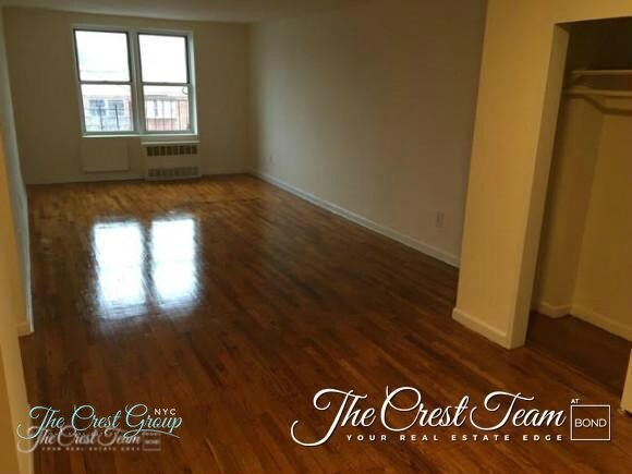 Foto principal - 3230 70th St