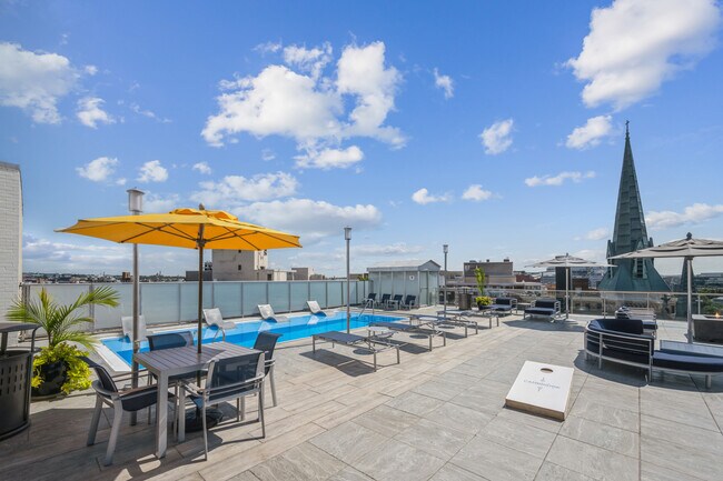 Foto del edificio - The Cambridge Apartments