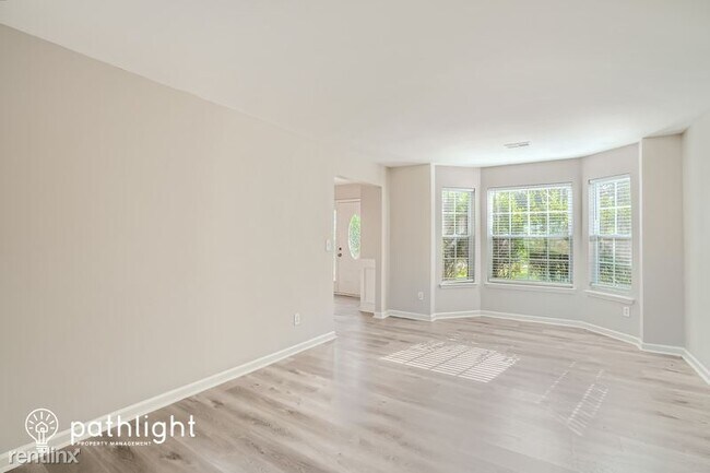 Foto del edificio - 4 br, 2.5 bath House - 109 Kentucky Way UNIT