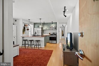 Building Photo - 1439 Chapin St NW