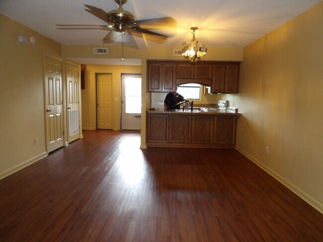 Foto del edificio - Anthony Circle Townhomes, Enterprise, AL