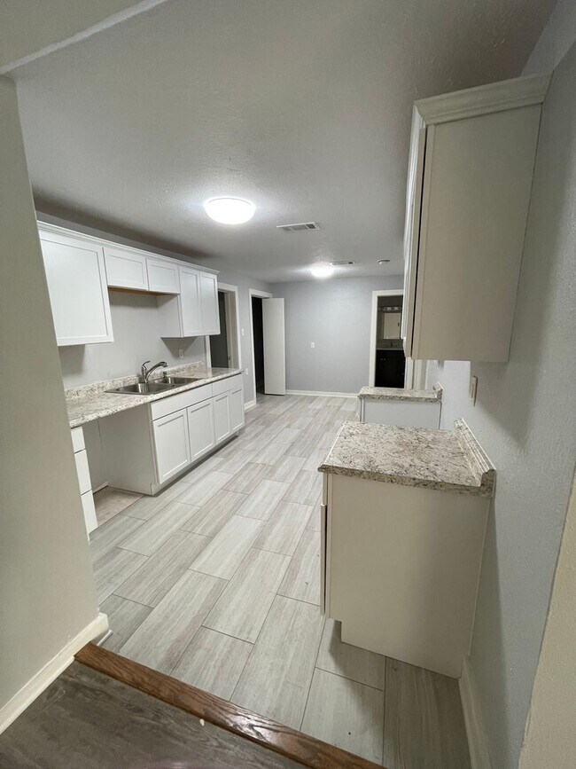 Foto del edificio - House for rent!