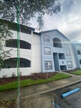 Building Photo - 16205 Enclave Village Dr
