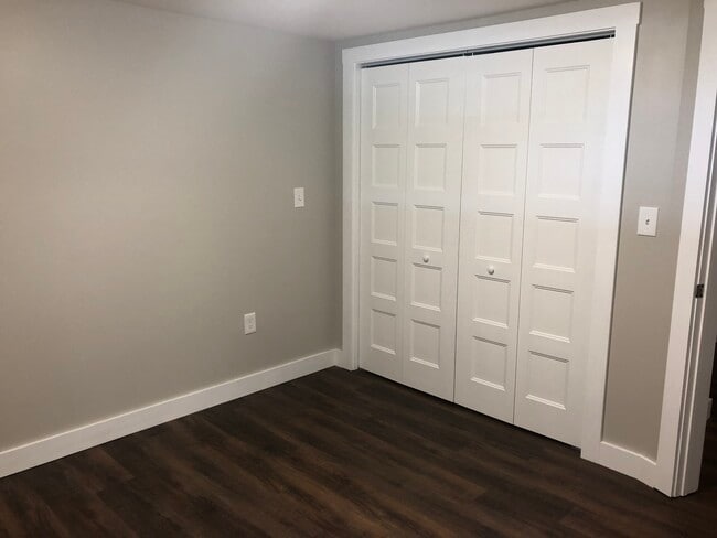 Building Photo - 108 Adams St