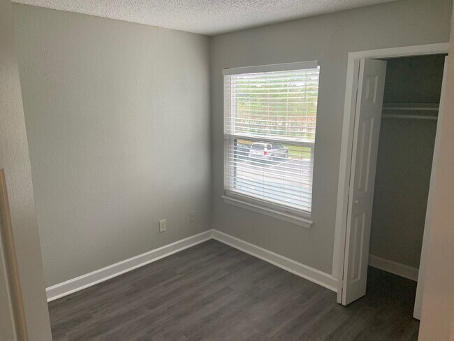 Foto del edificio - 3756 Idlebrook Cir