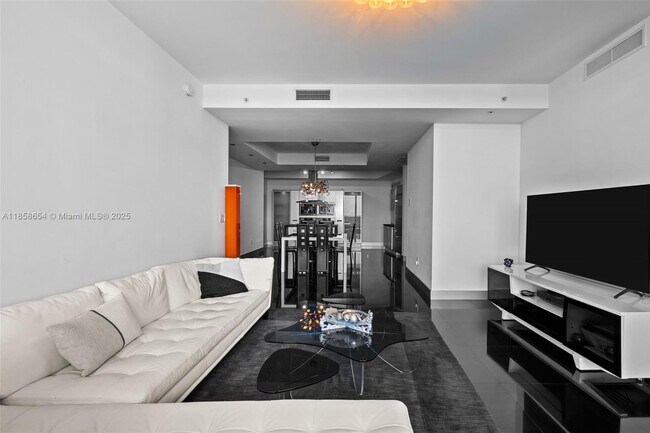 Building Photo - 18201 Collins Ave