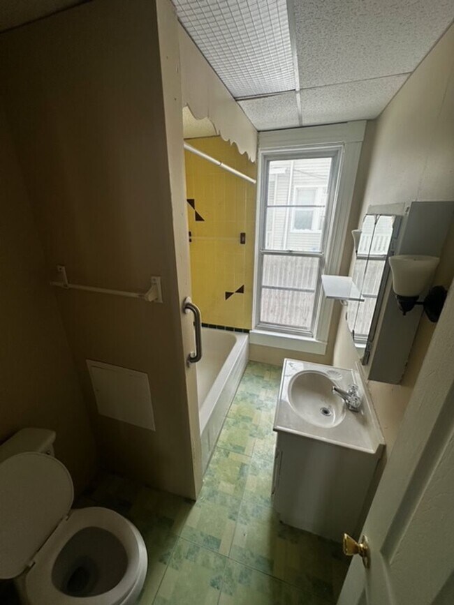 Foto del edificio - 97 Glendale Park