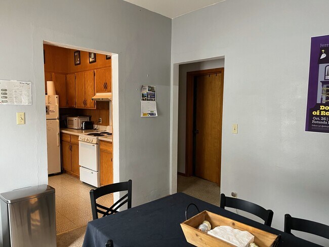 Comedor - 807 8th St